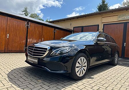 Mercedes-Benz E 220 E -Klasse T-Modell d