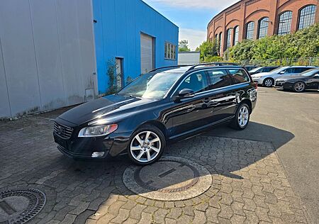 Volvo V70 Kombi Edition PRO Momentum ~5 Zylinder~