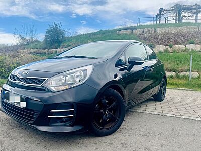 Kia Rio 1.2 Dream Team Edition *NAVI*