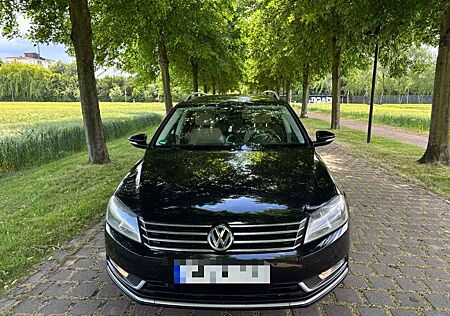 VW Passat Variant Volkswagen 2.0 BlueTDI Highline Variant ...