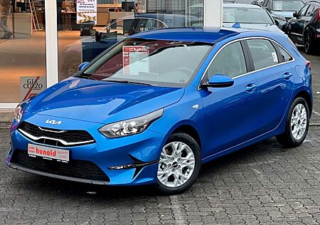 Kia Cee'd Ceed 1.5 T-GDI DCT Vision+KOMF AKTION!