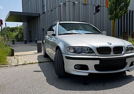 BMW 330xi touring - *Voll* *kein Rost*