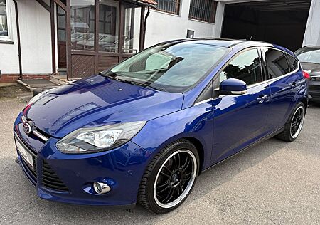 Ford Focus 1.6 TDCI Lim. Titanium - SHZ TEMP S-DACH
