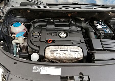 VW Touran Volkswagen 1.4 TSI Trend