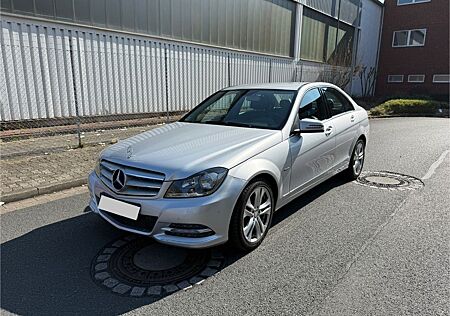 Mercedes-Benz C 180 180 CGI BlueEfficiency Avantgarde