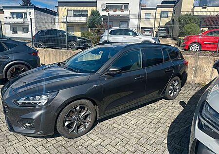 Ford Focus Turnier ST-Line