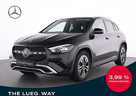 Mercedes-Benz GLA 180 d PROGRESSIVE+PANO+AHK+KEYLESS+TOTW+360°