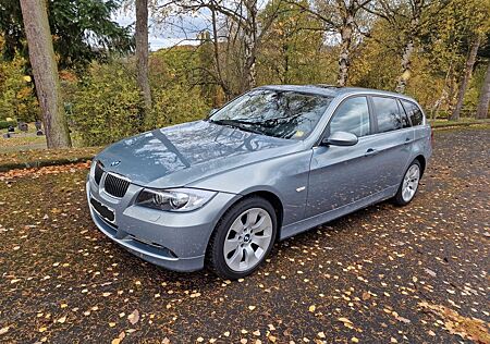 BMW 330xi touring -