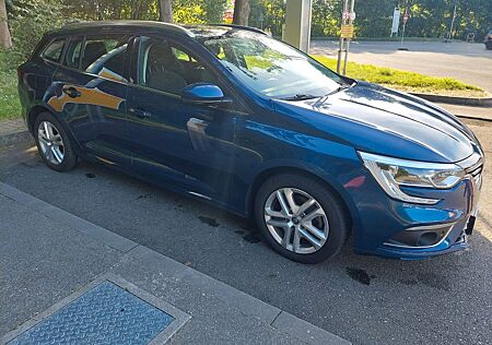 Renault Megane gebraucht kaufen Renault Megane BLUE dCi 115 EDC Limited Grandtour Li...