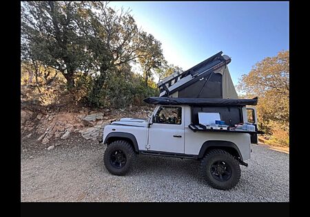 Land Rover Defender 90 Td5 Station Wagon S S