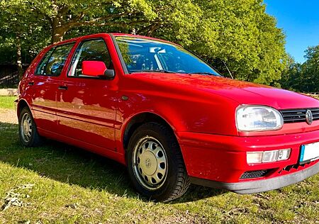 VW Golf Volkswagen 1.8 Family Lim. 2.Hand*Schiebedach elektr.