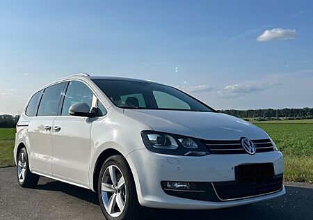 VW Sharan Volkswagen 2.0 TDI DSG 125kW BMotion Tech Highli...