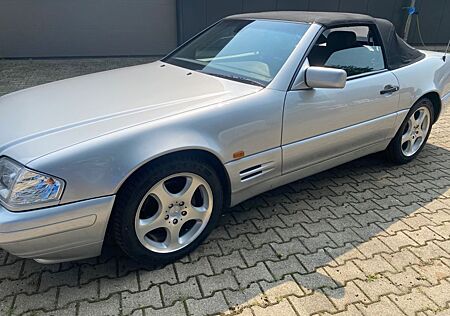 Mercedes-Benz SL 320