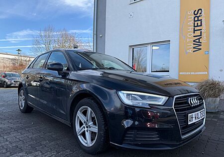 Audi A3 Sportback 35 TDI -S-Tronic-Navi-SHZ-Tempo-LED