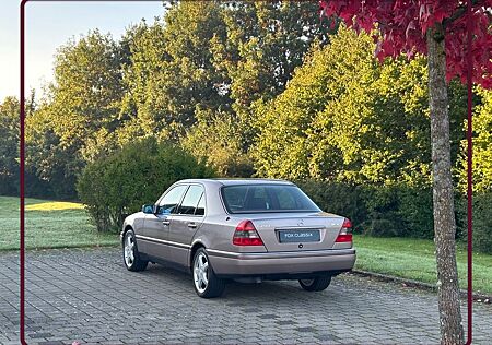 Mercedes-Benz C 200 DIESEL ** EIN TOLLER WEGBEGLEITER **
