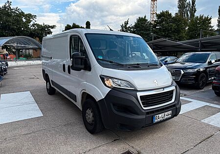 Peugeot Boxer Kasten 333 L2H1 BlueHDi 140 Stop&Start