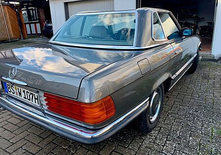 Mercedes-Benz SL 280