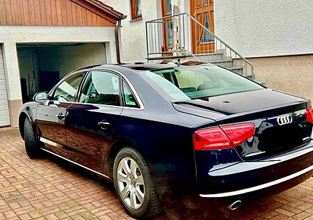 Audi A8 L 4.2 TDI tiptronic quattro -