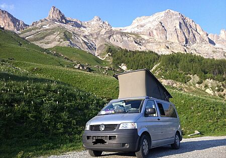 VW T5 California Volkswagen 2,5 TDI Aufstelldach, Wohnmobil