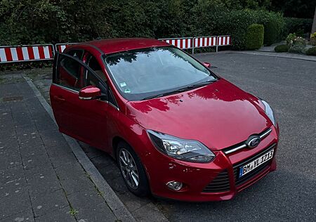 Ford Focus 1,0 EcoBoost mit neuem Keilriemen