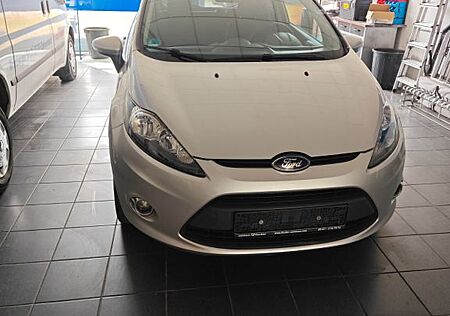 Ford Fiesta 1,25 60kW Champions Edition Champions...