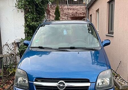 Opel Agila 1.2 -