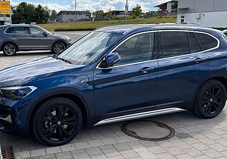 BMW X1 xDrive25e xLine Steptronic xLine