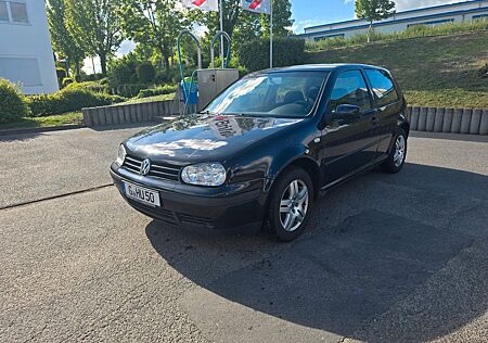 VW Golf Volkswagen 1.9TDI - TÜV 04/26