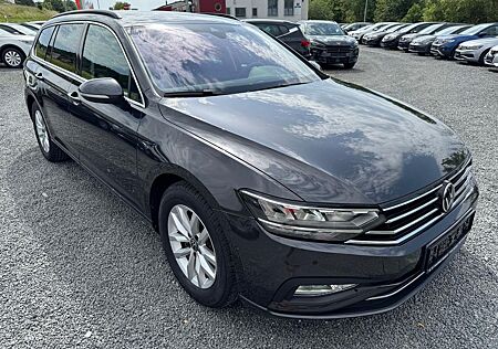 VW Passat Variant Volkswagen 2.0 TDI *DSG*Business*PDCHI+VO+KA