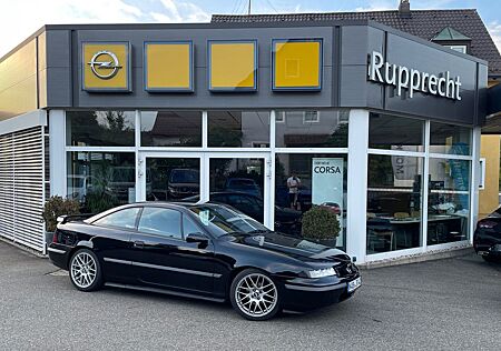 Opel Calibra 2.0i 16V Young Young