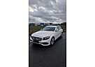 Mercedes-Benz E 200 E 200T Autom.TÜV NEU 75000km Designo Diamantweiß