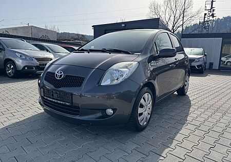 Toyota Yaris Team 1.3 Automatik / Klima