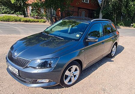 Skoda Fabia 1.0l TSI 70kW Drive Combi Drive