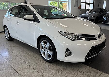 Toyota Auris Executive/AHK/Kamera/Navi/Klima/TÜV neu
