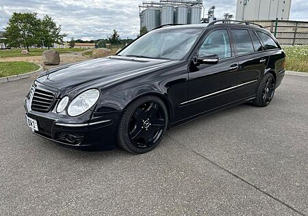 Mercedes-Benz E 320 CDI T AVANTGARDE Avantgarde top Zustand