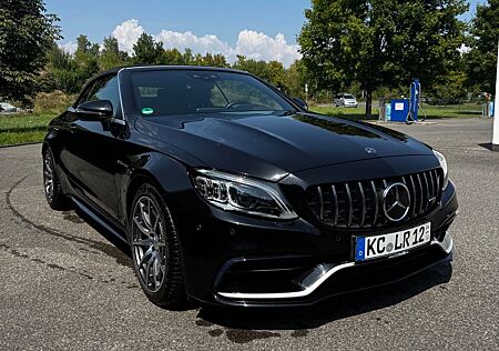 Mercedes-Benz C 63 AMG Mercedes-AMG C 63 Autom. Mercedes-AMG