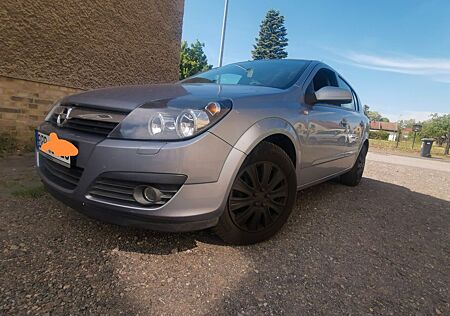 Opel Astra 1.4 Twinport -
