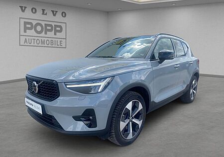 Volvo XC 40 XC40 B3 FWD Plus Dark ACC BLIS DAB FHZ H&K SHZ