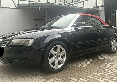 Audi A4 2.5TDI multitronic Cabriolet -