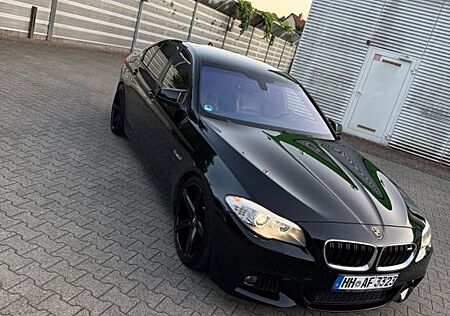 BMW 525d M-Paket*Scheckheft*Autom.