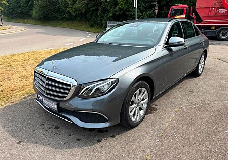 Mercedes-Benz E 200 d Exclusive *LED*WIDESCREEN*RFK*