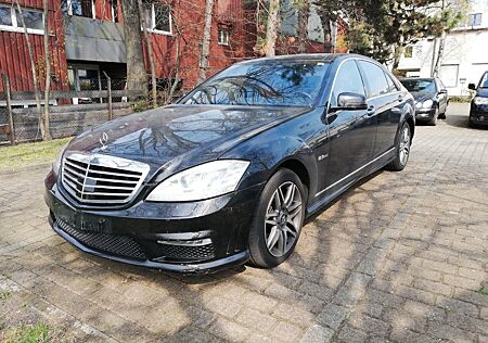 Mercedes-Benz S 320 CDI 4MATIC L AMG Paket Panorama Executive