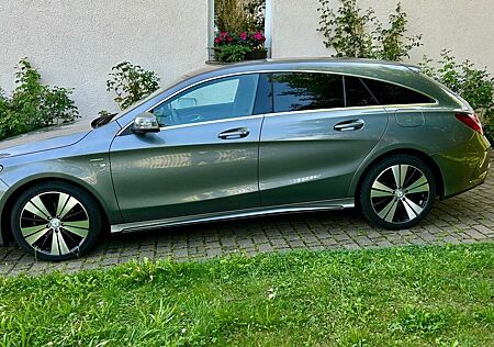 Mercedes-Benz CLA 200 Shooting Brake -