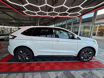 Ford Edge 2.0 T, 4x4, Pano, Automatik, AHK abnehmb.