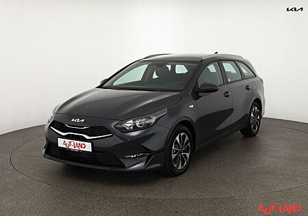 Kia Cee'd Sportswagon Ceed SW 1.5 T-GDI Aut. Navi Kamera Tempomat