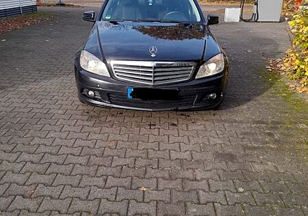 Mercedes-Benz C 220 CDI BlueEFFICIENCY -