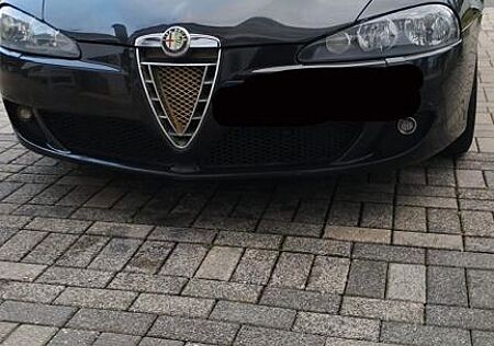 Alfa Romeo 147 Alfa 1.9 JTD 16V M-Jet Distinctive Disti...