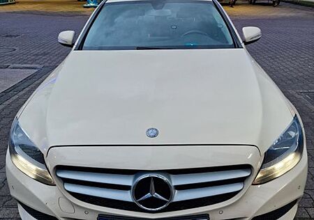 Mercedes-Benz C 220 d Bluetec Automatik