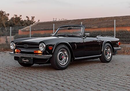 Triumph TR6 *MEGA-HISTORIE*TOP-ZUSTAND*30-JAHRE-BEIM-VORB