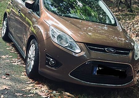 Ford C-Max 2,0TDCi 120kW PowerShift Titanium Titanium